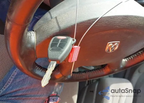 2007 Dodge Grand Caravan Sxt z USA, uszkodzony, nr VIN 2D4GP44L97R228930